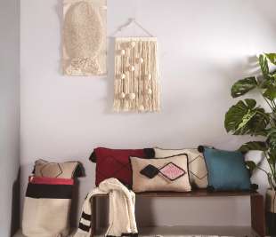 C-BER-ETHNIC-S_10_web