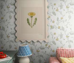 S10147_Elmire_Spring-Green_Sandberg-Wallpaper_image3_web