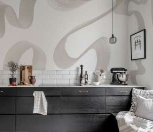 R18633_Waves_Beige_Rebel-Walls_image4_i_web