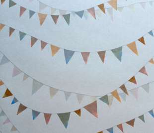 26824_Garland_light_blue_closeup_1_1920x1920