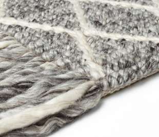 Merge_230.001.900_170_0240-C1_web