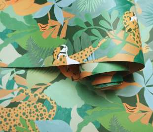 13071-Animal-Kingdom-Green-Roll