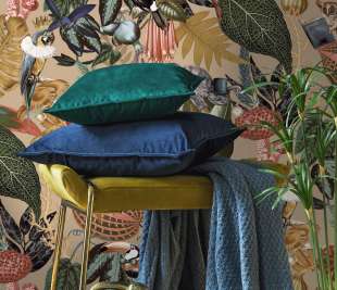 91171-Reverie-Gold-Close-Room_web