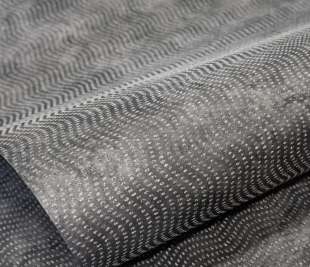 designtapete-anthracite-wohnzimmer-precious-cord-81292-detail_800x800