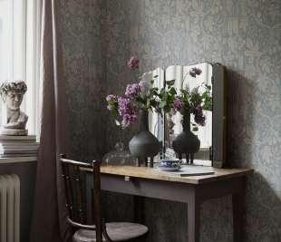 Copy-of-S10260_Fig-Garden_Misty-Blue_Sandberg-Wallpaper_interior2_web