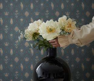 Copy-of-S10272_Turtledove-Barn_Indigo-Blue_Sandberg-Wallpaper_interior2_web