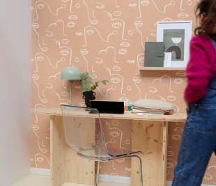 CASELIO_YNF_JUST-SMILE_NUDE-103334040_web