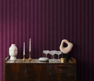 RM91723-Aquila-Berry-Room