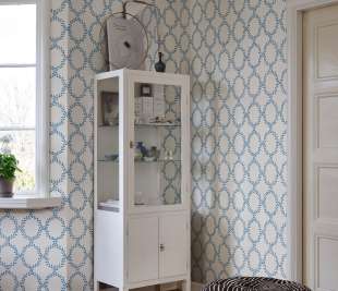 S10390_interior1_web