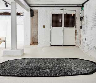 COCOON II BLACK_WHITE_1_web