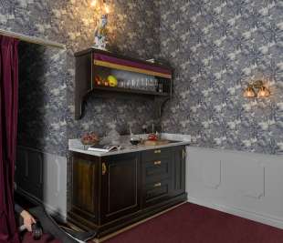 R17532__Saint-Sebastian-Slate_Rebel-Walls_image2_web