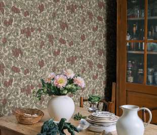 S10468_Emrik_Burgundy_Sandberg-Wallpaper_interior1_i