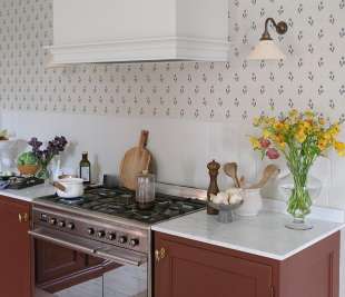 S10469_Siv_Misty-Blue_Sandberg-Wallpaper_interior1_i