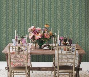 91983 Pipkin Stripe green room