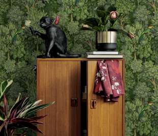 91250-Botanist-Green-Room