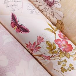 Uued ilusad tapeedid laos.