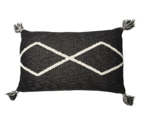 Cushion Oasis BK 30 x 48 cm